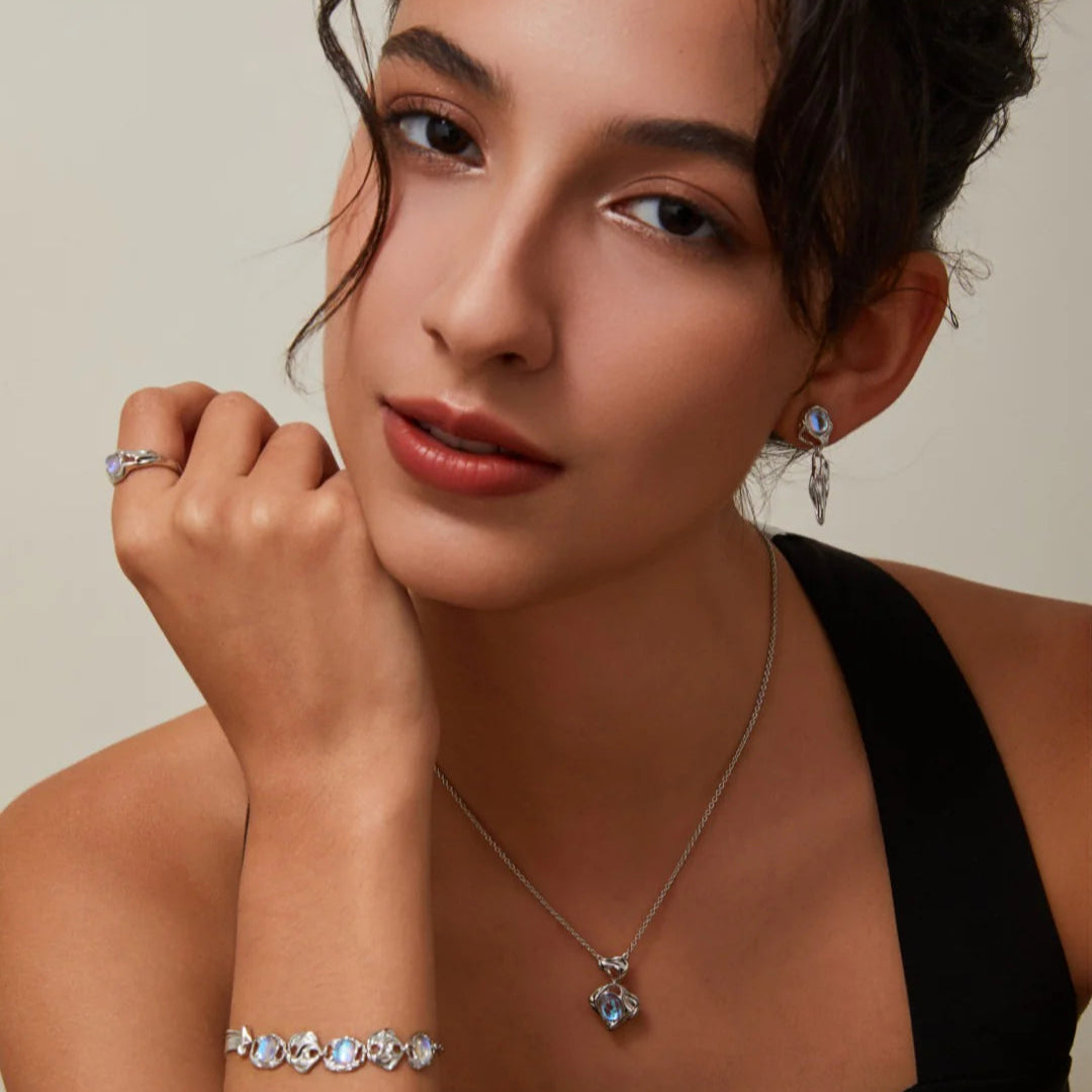 The Art of Gifting: How Jewelry Makes Every Occasion Special