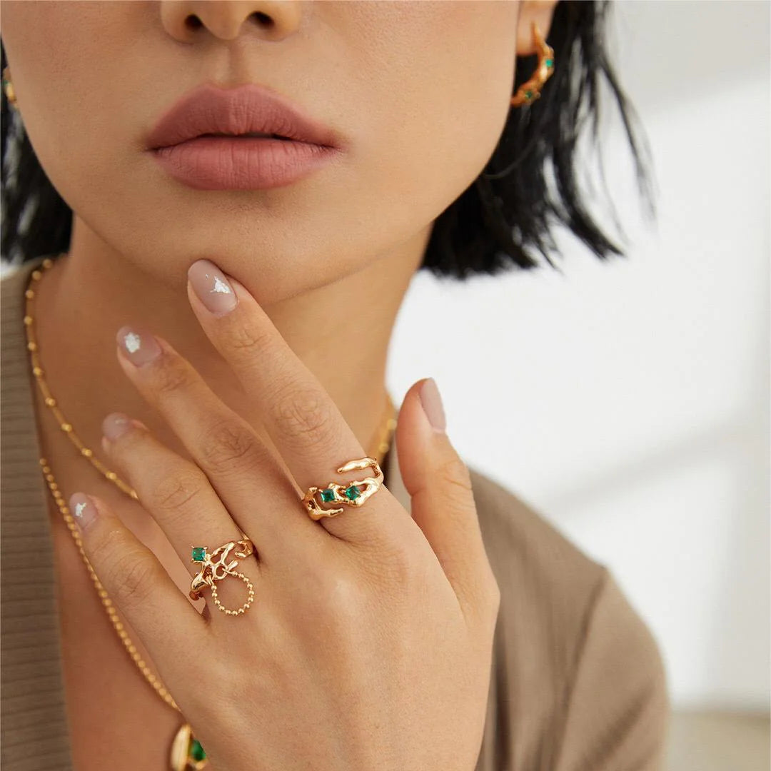 Synthetic Green Spinel Open Ring