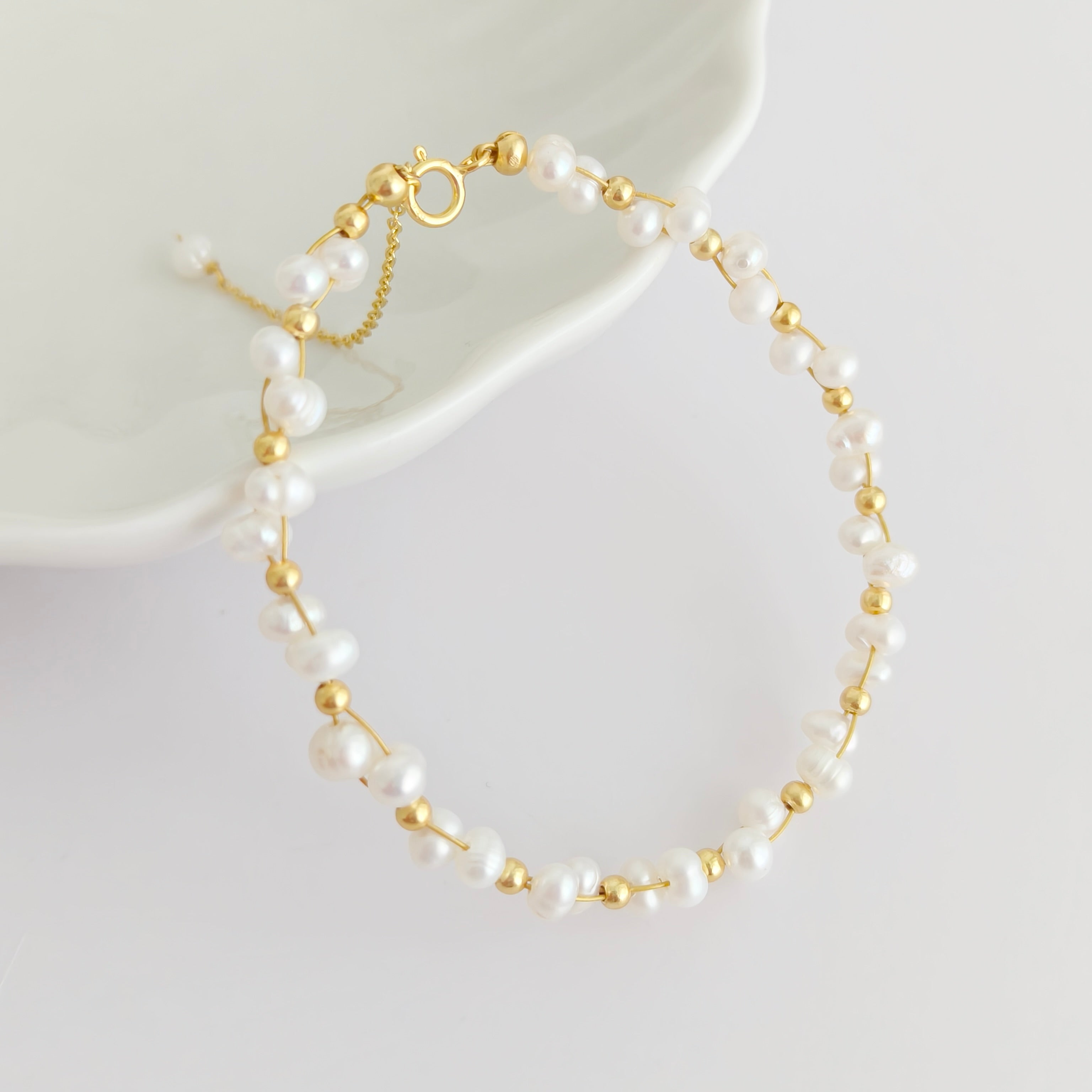 Baby's Breath Pearl Bracelet
