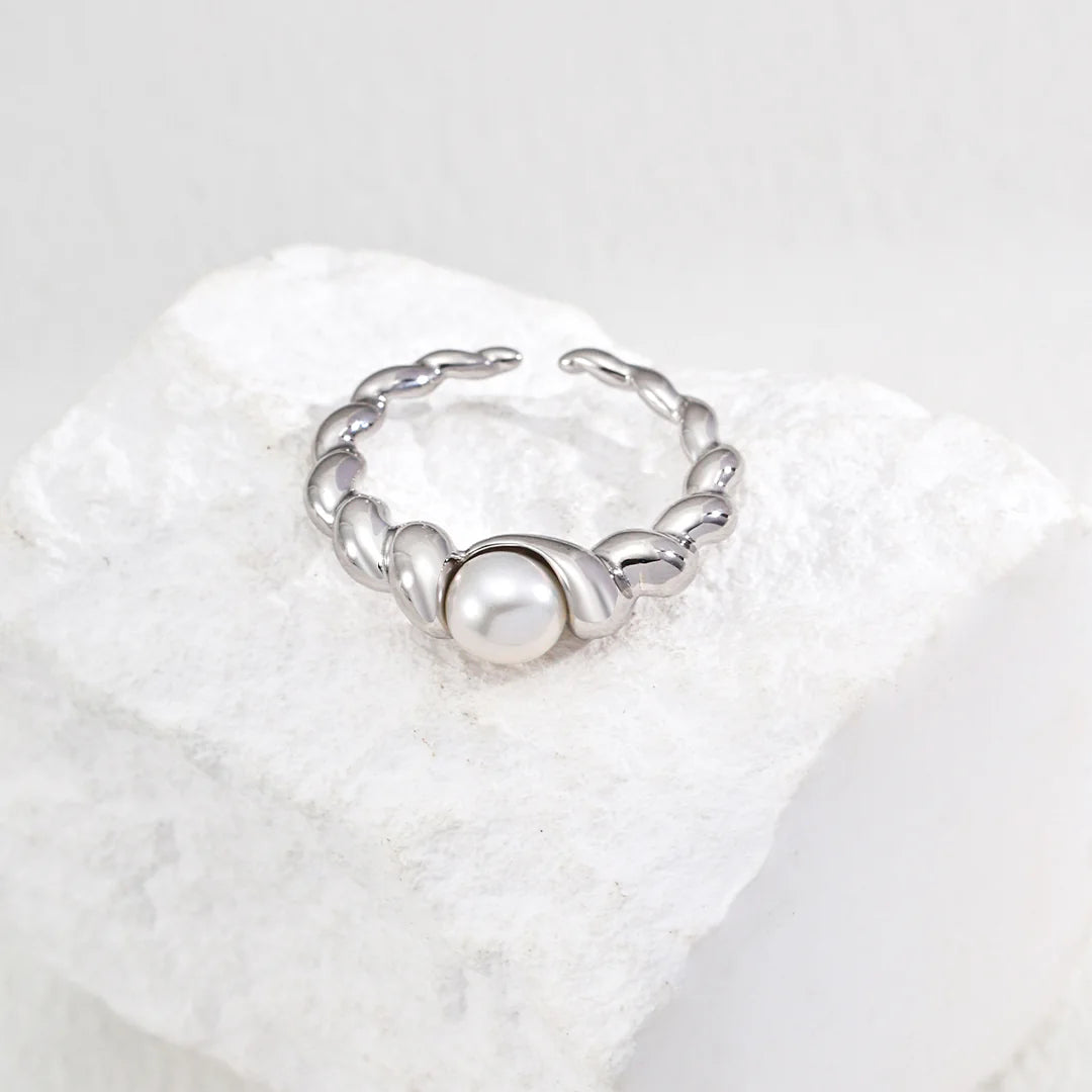 Braided Design Natural Pearl Ring