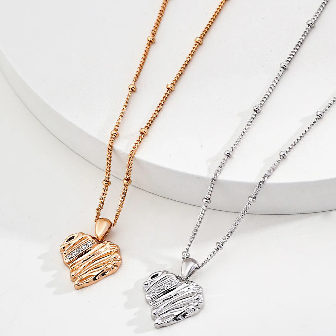 Simple Heart-Shaped Zircon Necklace