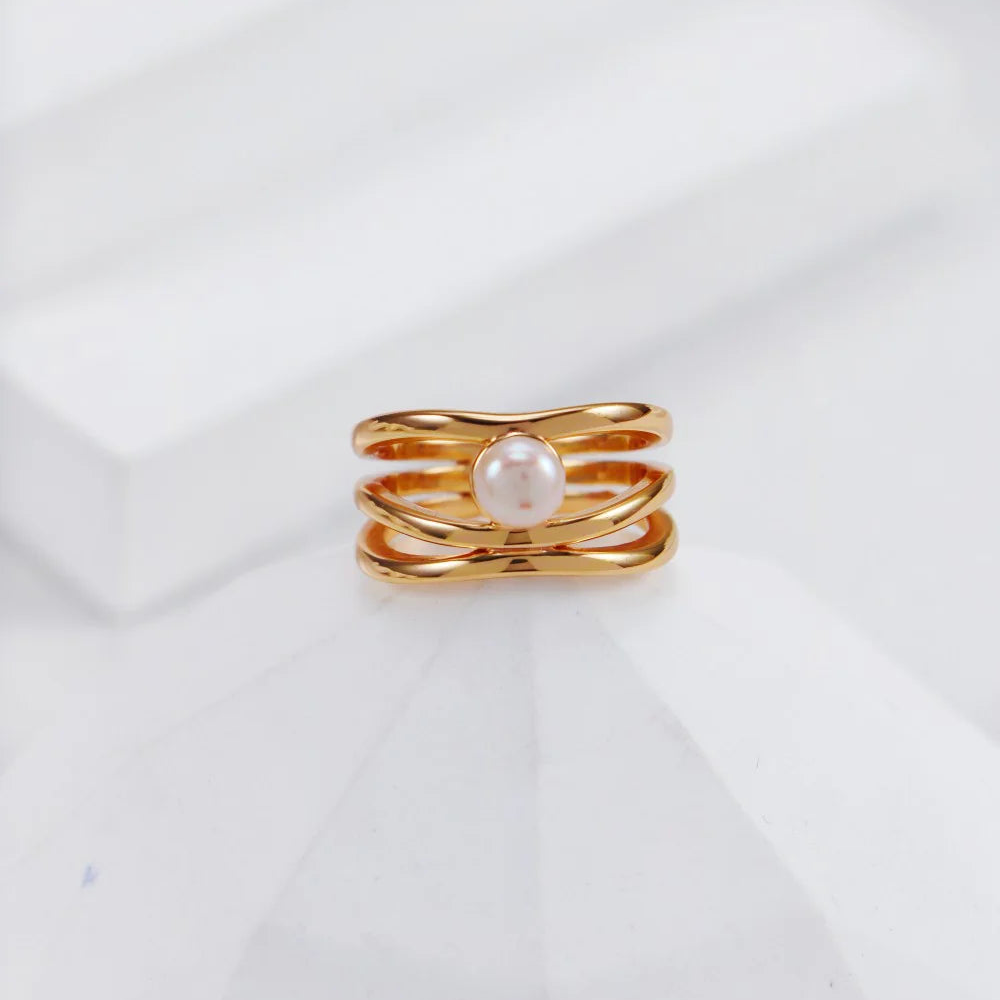 Minimalist Pearl Ring