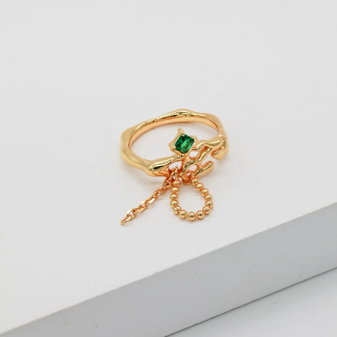 Synthetic Green Spinel Open Ring