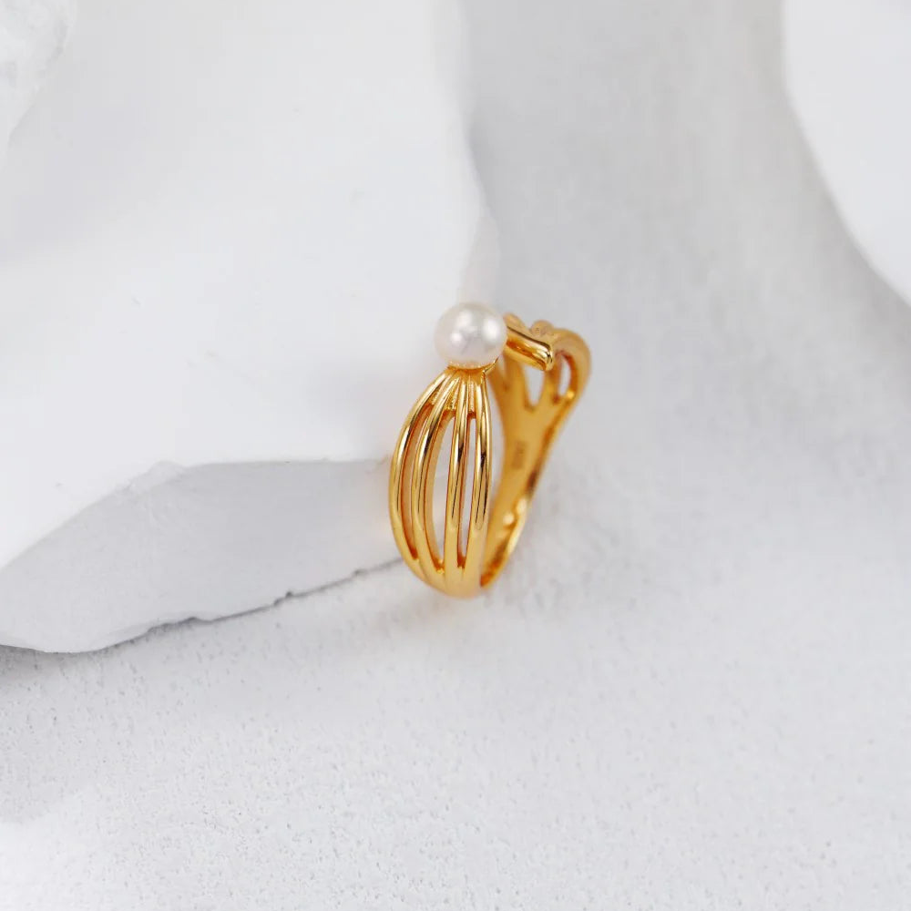 Minimalist Vintage Pearl Ring
