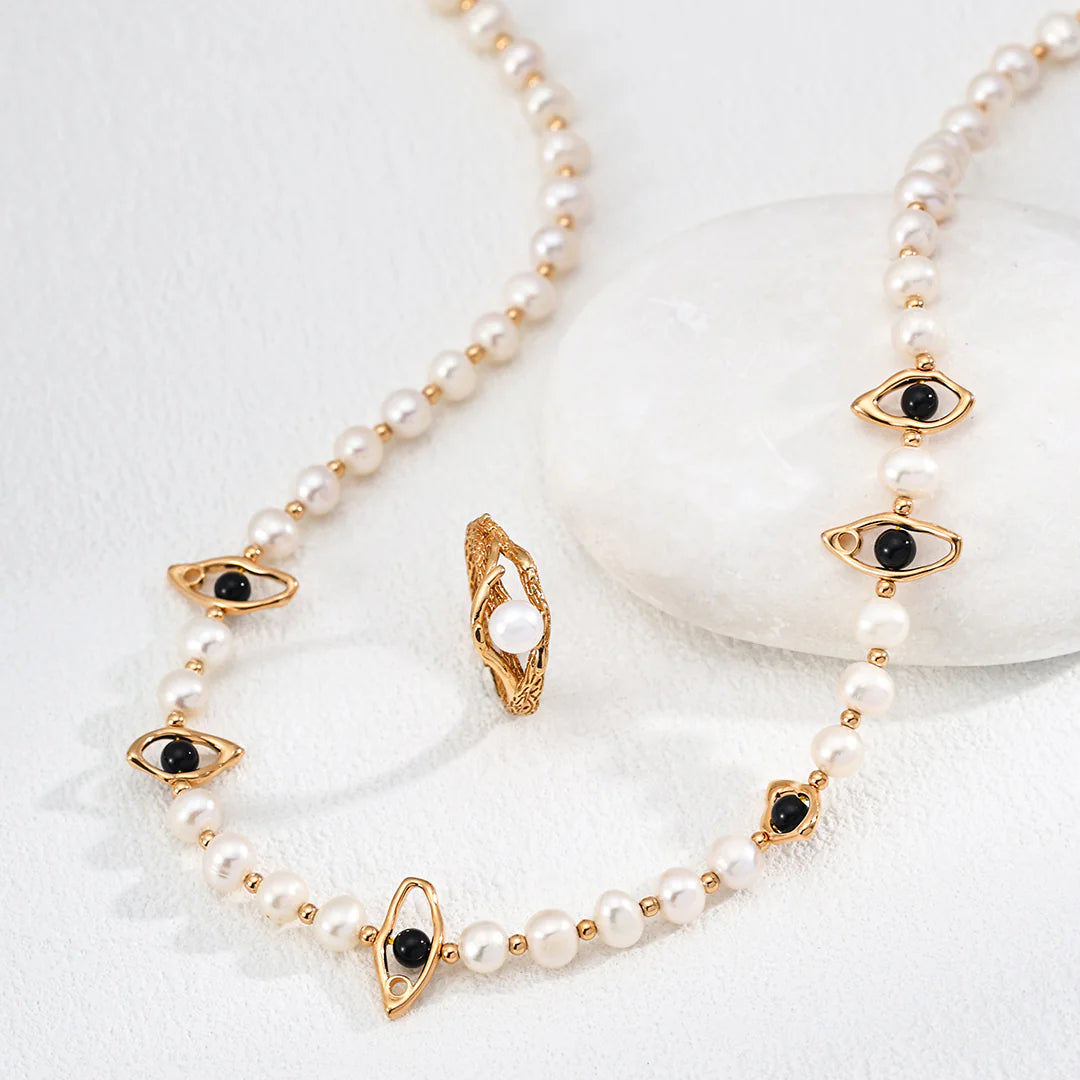 Minimalist Natural Pearl Ring