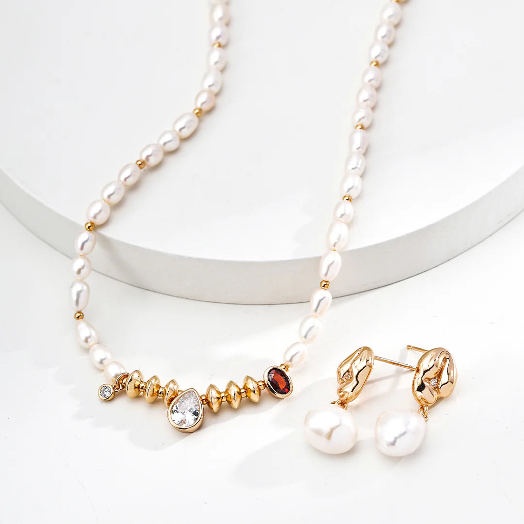 Natural Pearl Zircon Necklace