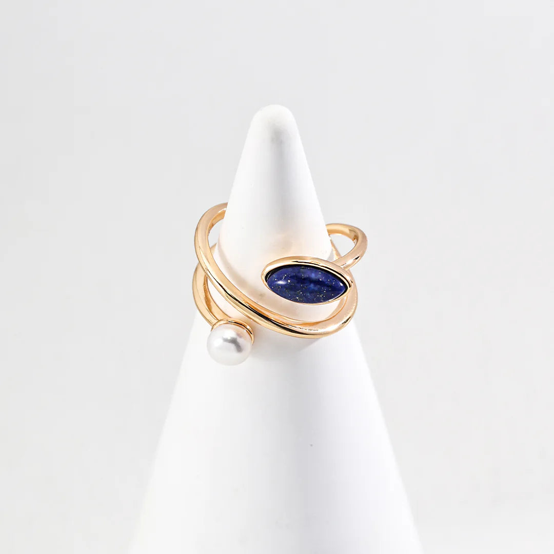 Minimalist Natural Pearl and Lapis Lazuli Ring