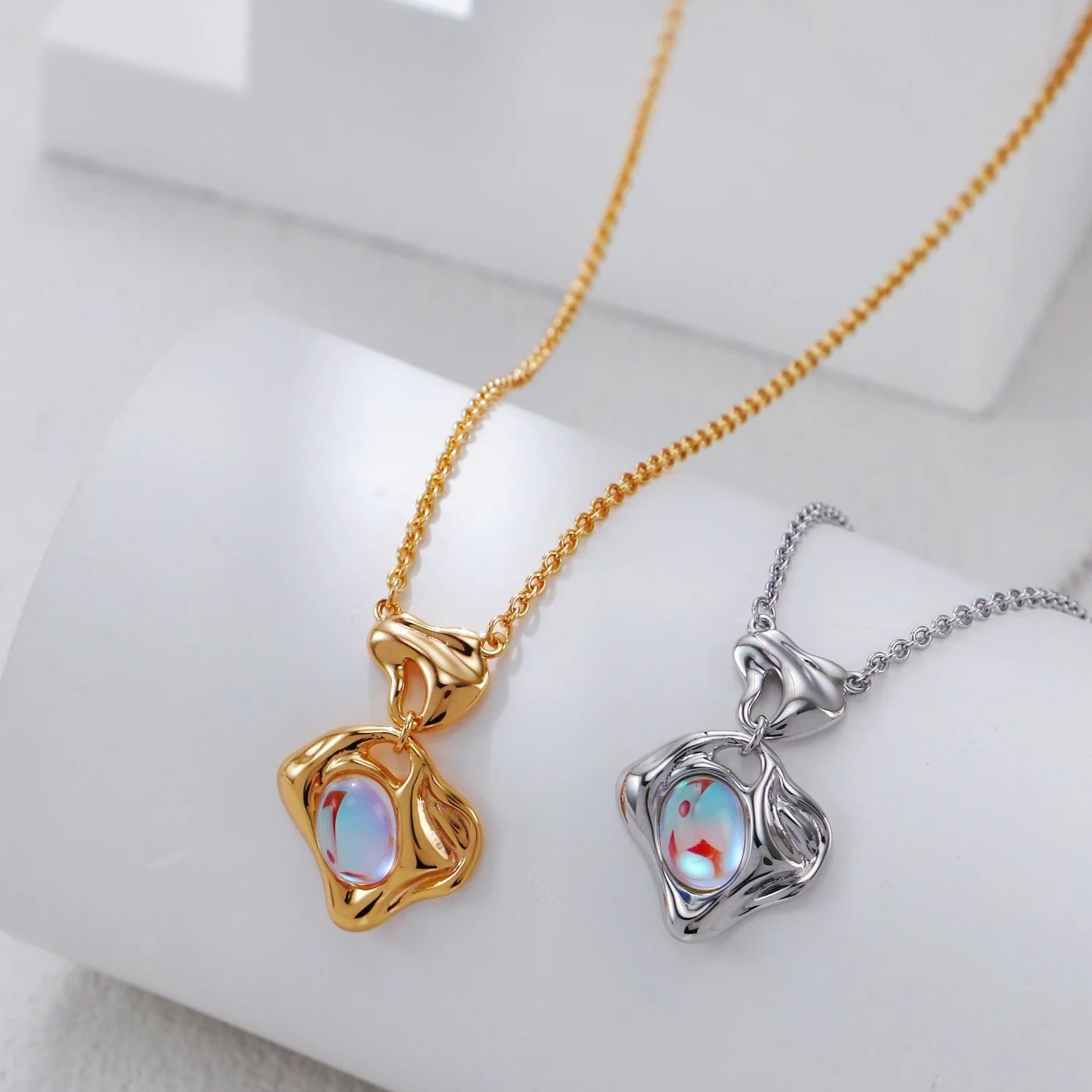Retro Moonstone Necklace