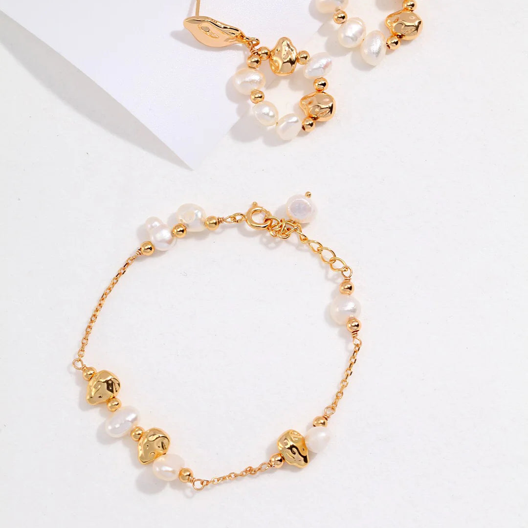 Baroque Pearl and Irregular Gold Ball Bracelet