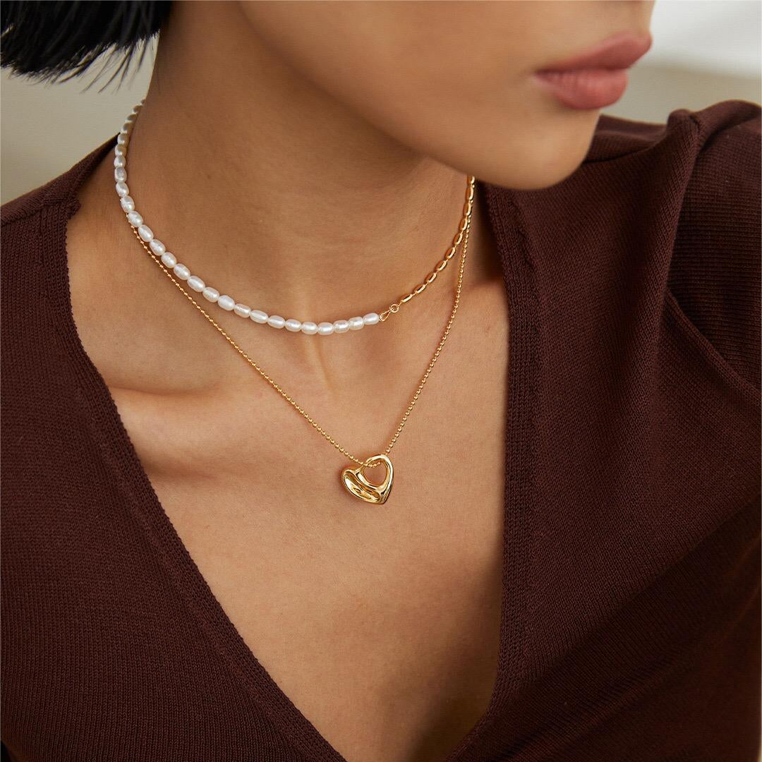 Irregular Hollow Heart Necklace