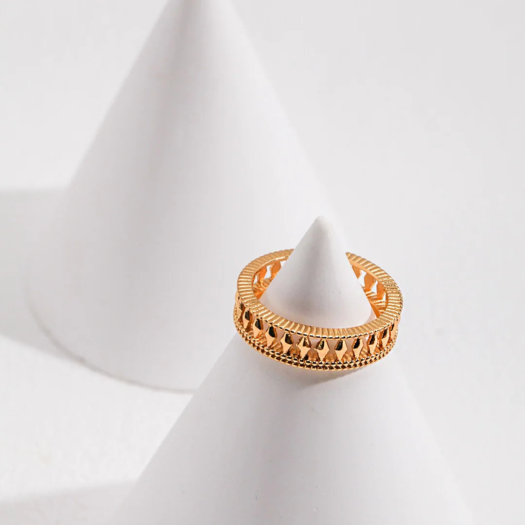 Minialist Style Hollow Ring