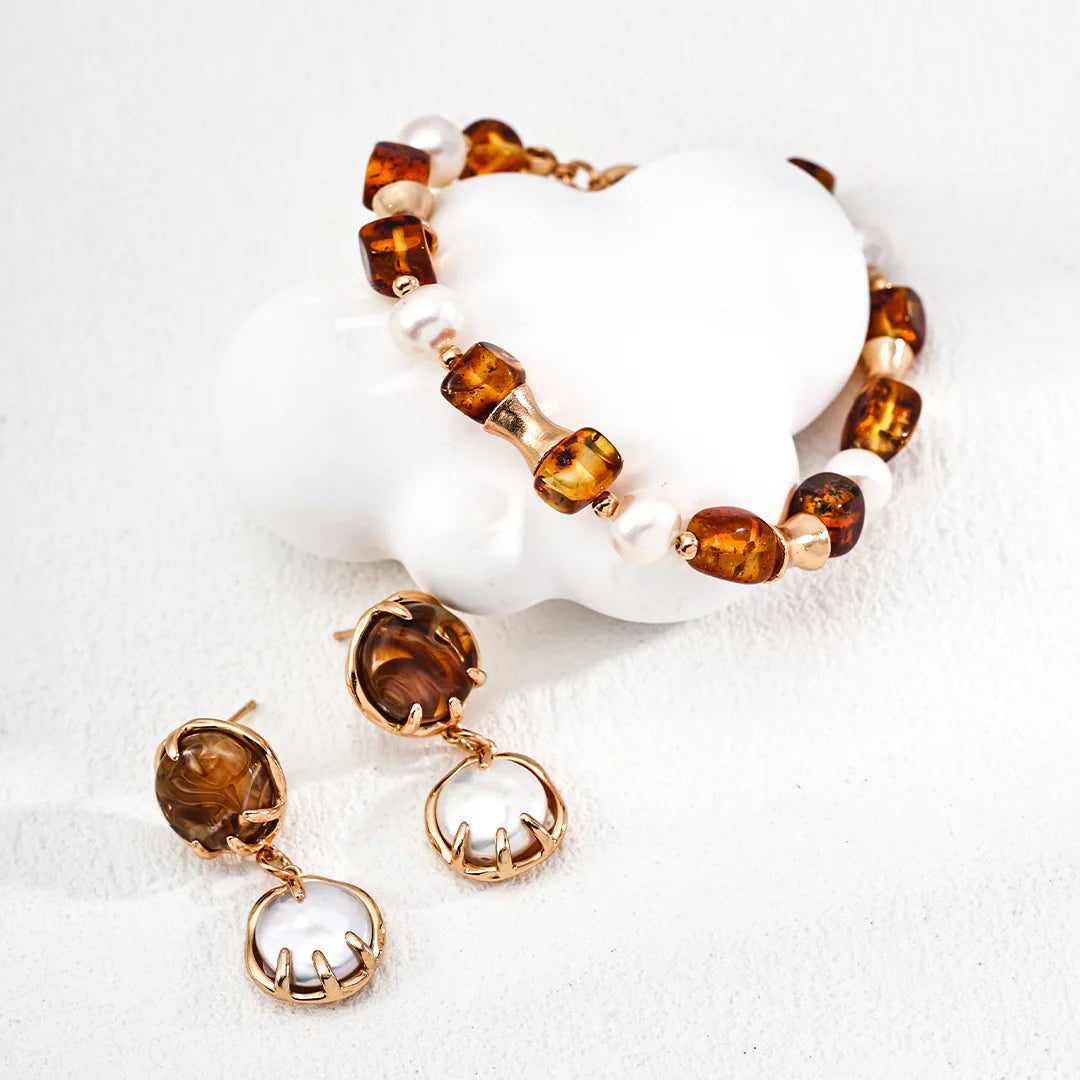 Vintage Natural Pearl Flower Amber Bracelet