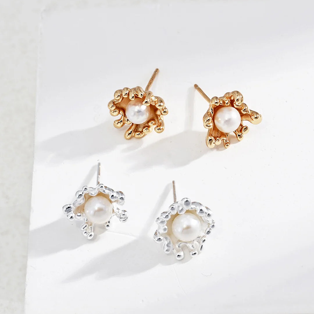 Wave Flowing Pearl Earrings