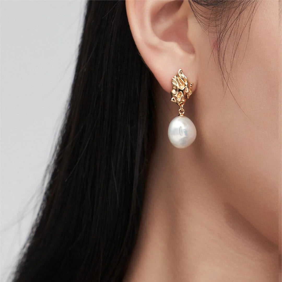 Vintage-Inspired Pearl Drop Earrings