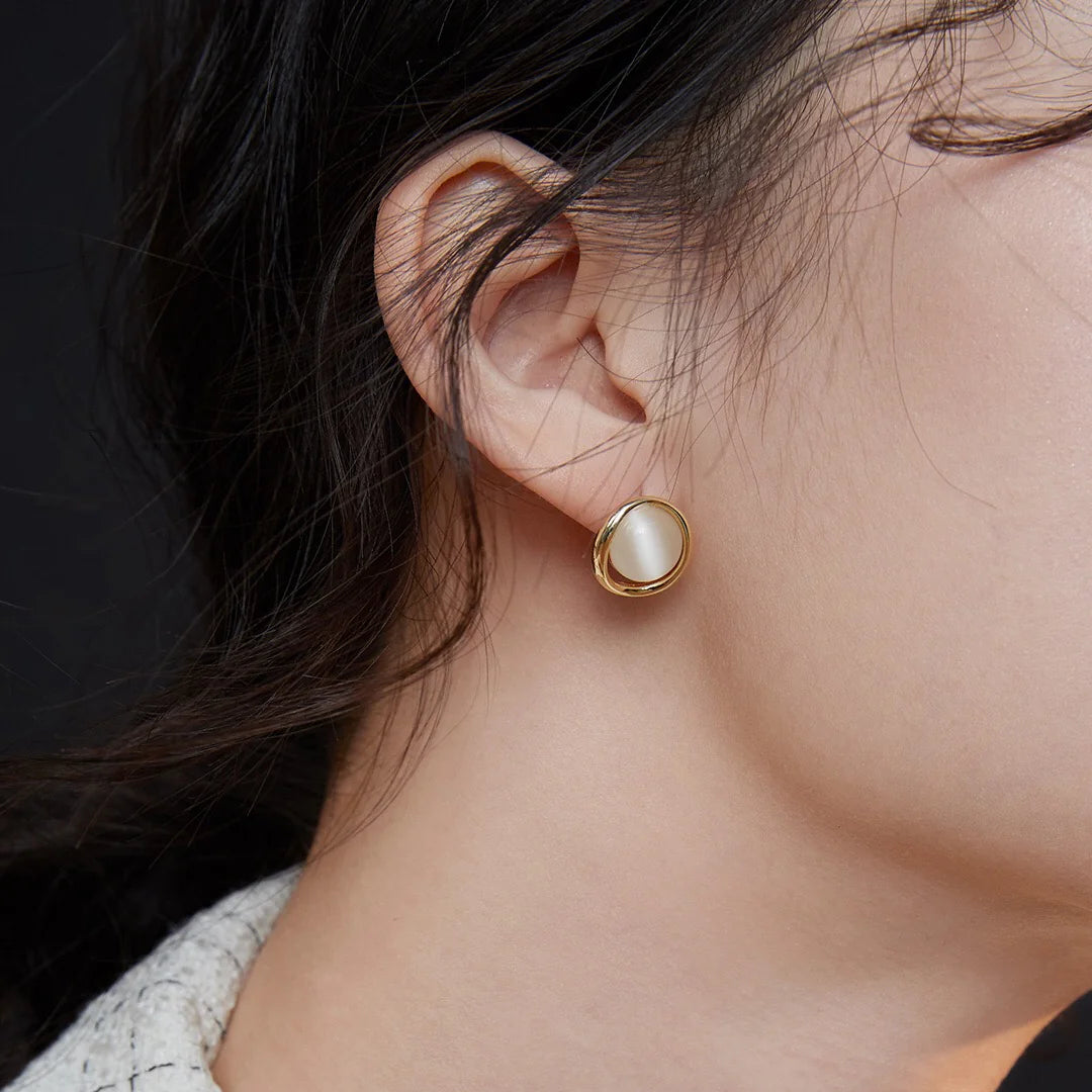 Synthetic Cat's Eye Stud Earrings