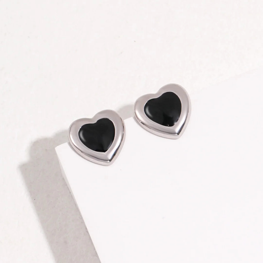 Black Agaet Love Earrings