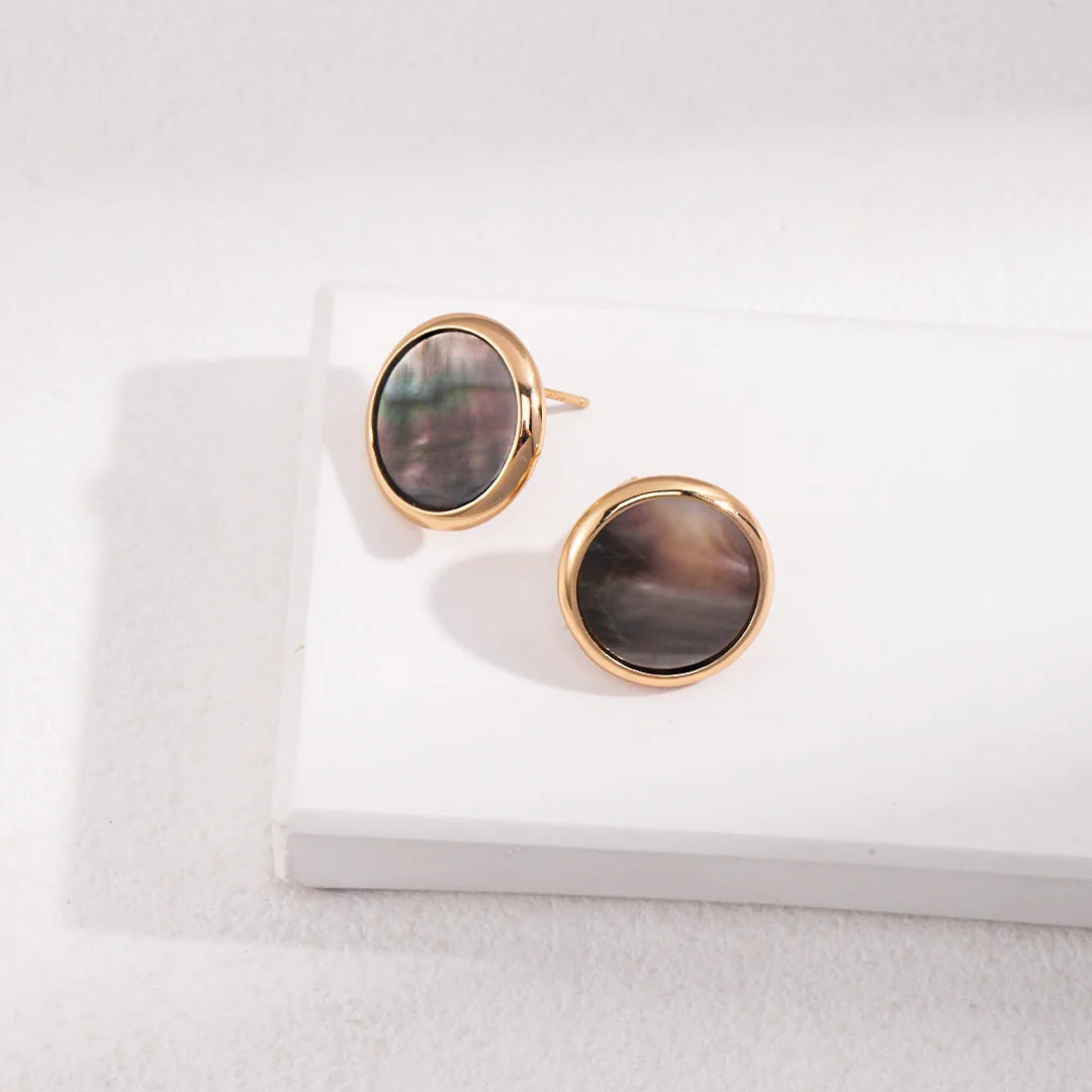 Black Shell Statement Stud