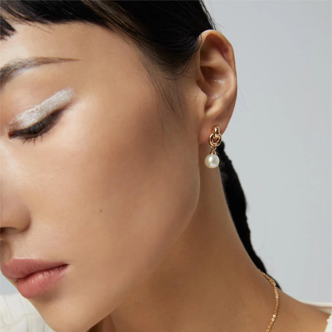 Interlocking Natural Pearl Earrings
