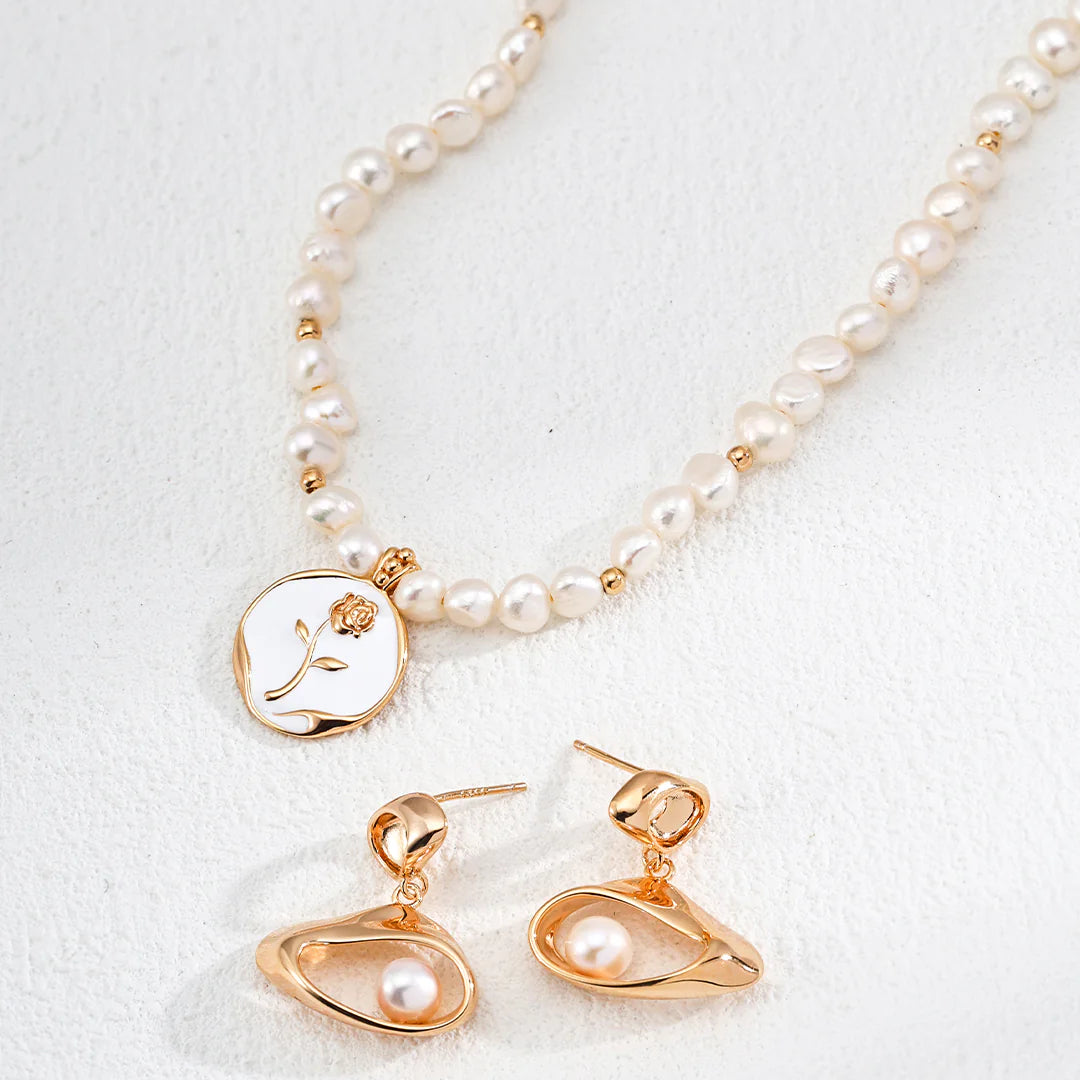 Natural Pearl Drip Glaze Rose Pendant Necklace