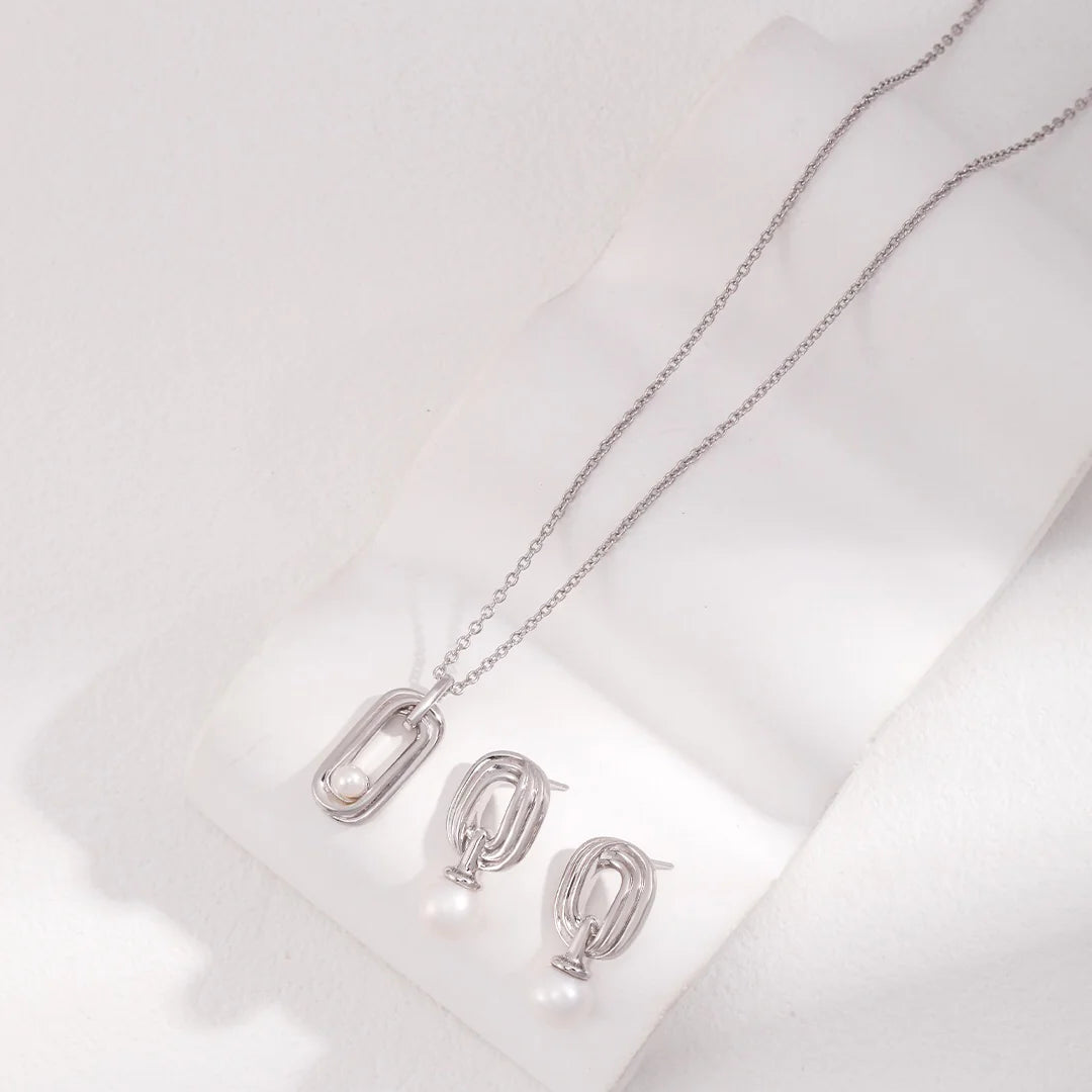 Mobius Freshwater Pearl Dangle Earrings