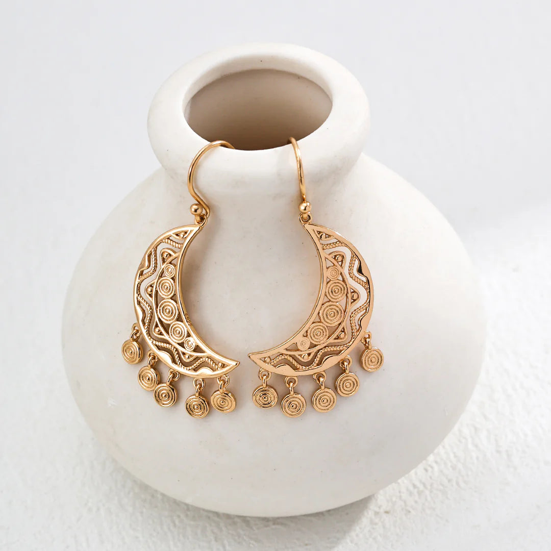 Vintage Crescent Moon Earrings