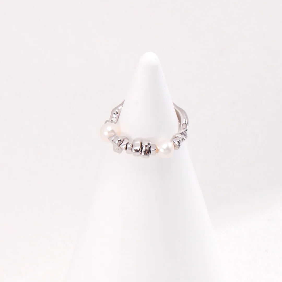 Broken Silver Beaded Pearl Ring