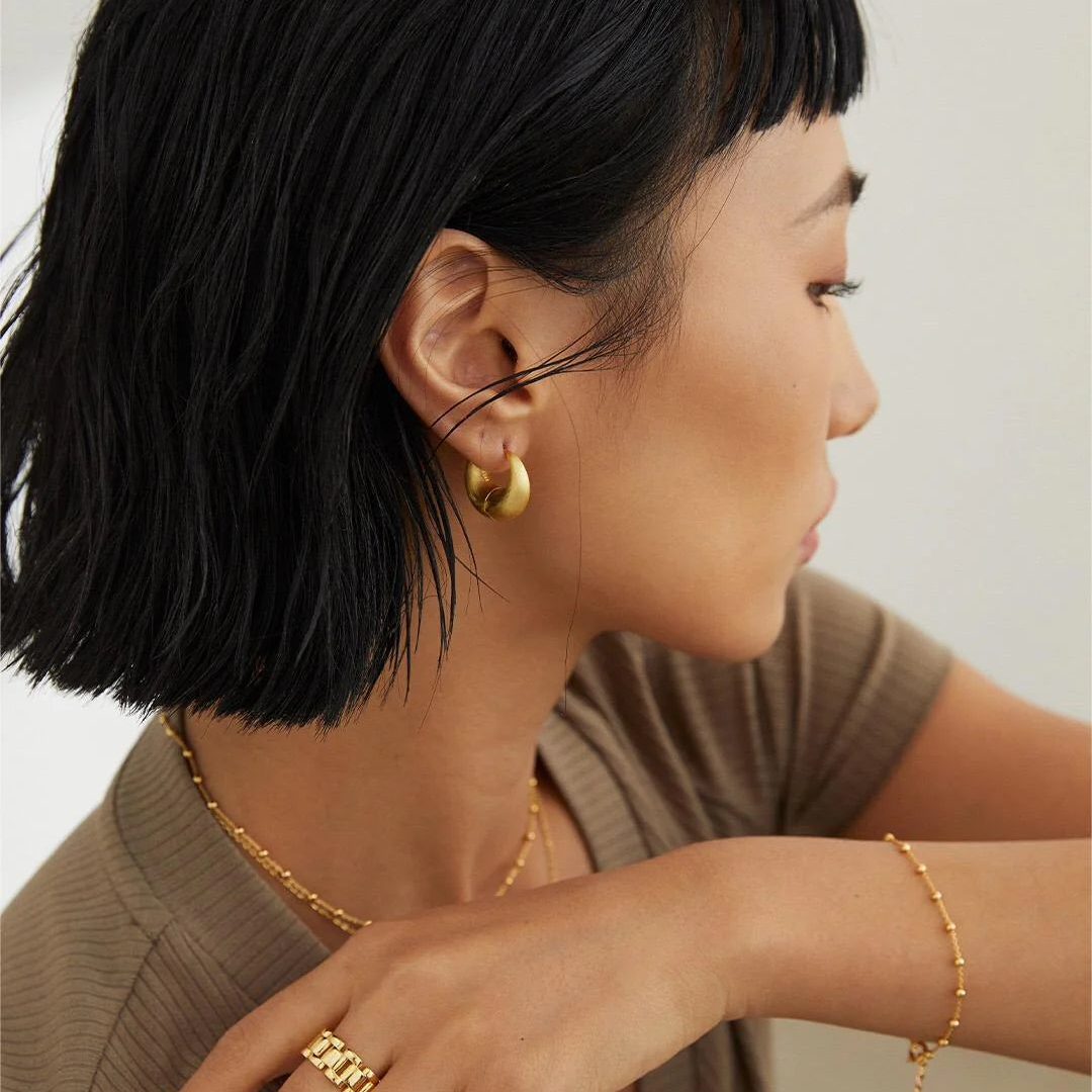 Metallic Fashionable Exaggerated Hoop Earrings