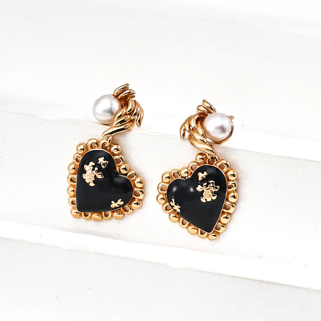Black Onyx and Natural Pearl Earrings