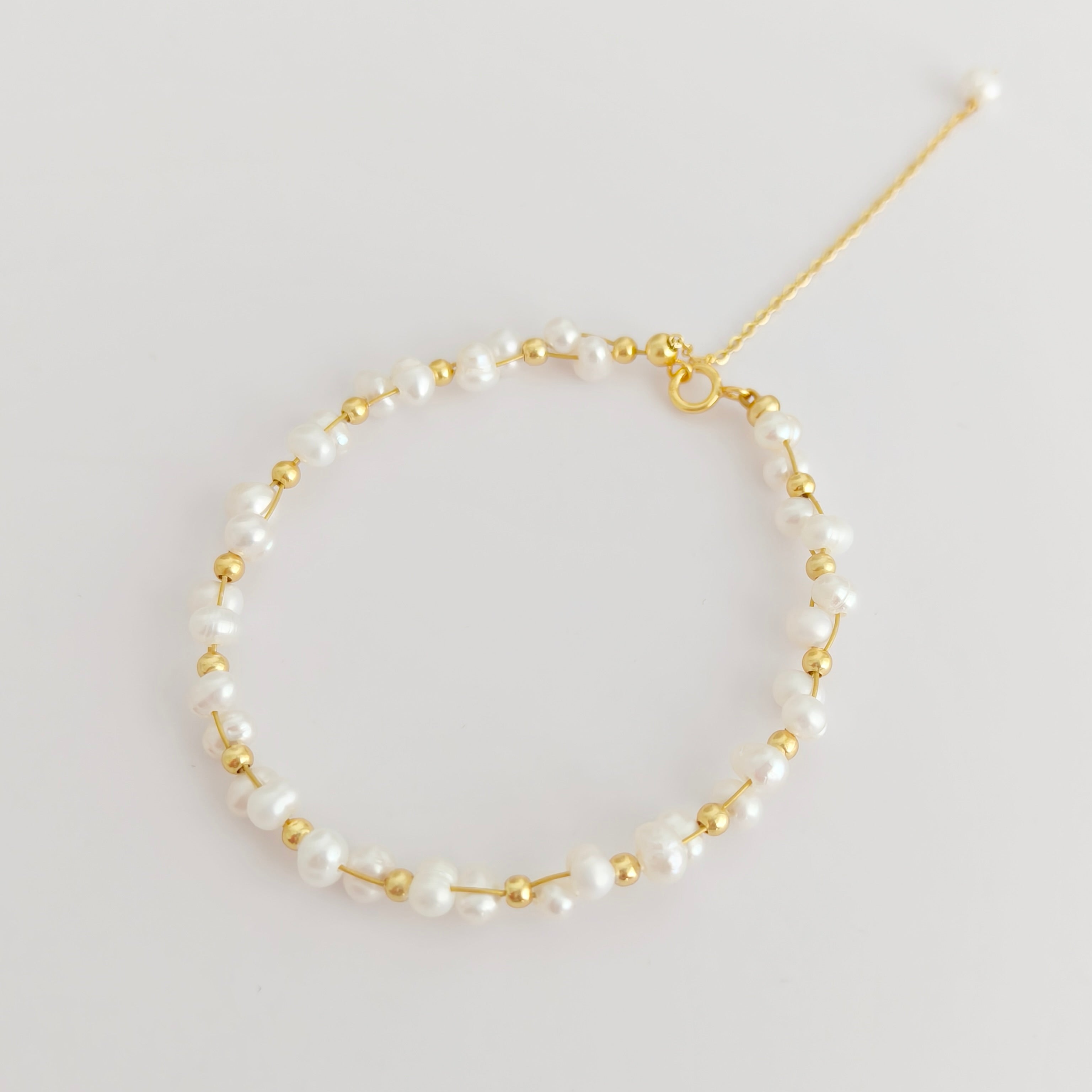 Baby's Breath Pearl Bracelet