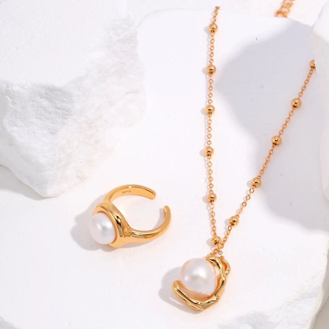 Round Freshwater Baroque Pearl Necklace