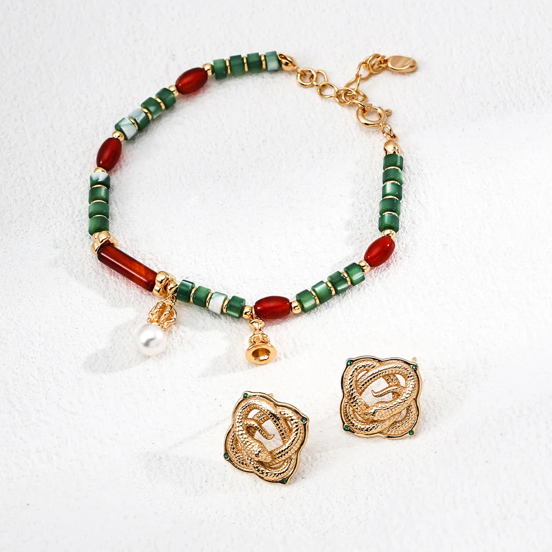 Pearl Agate Shell Charm Bracelet