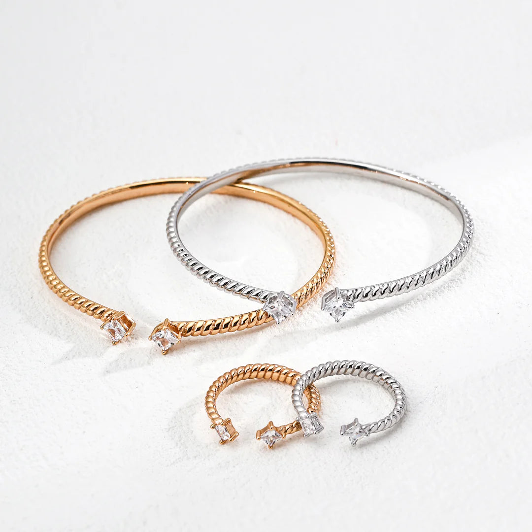Minimalist Adjustable Zirconia Ring