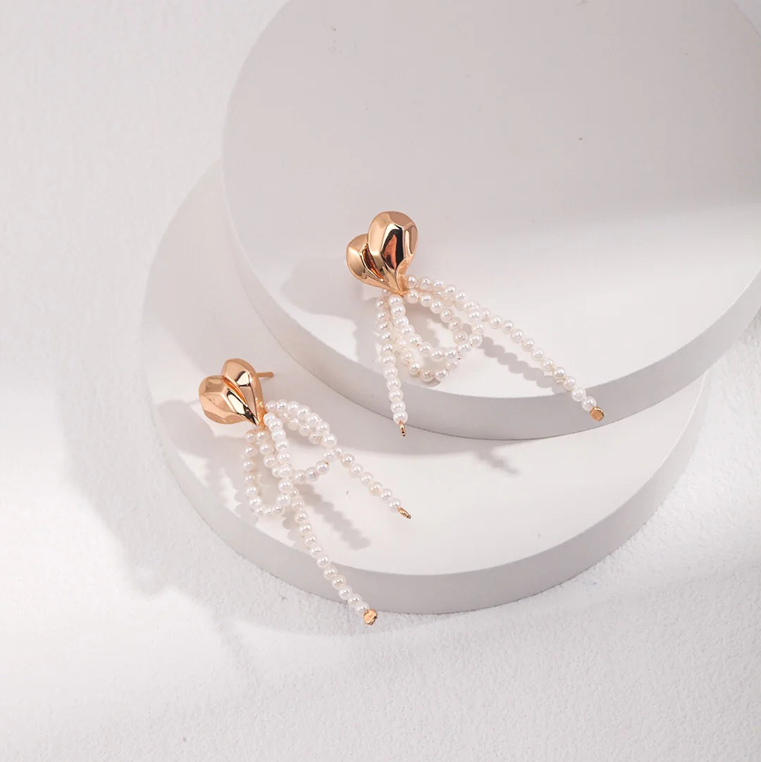 Heart Shell Dangle Earrings