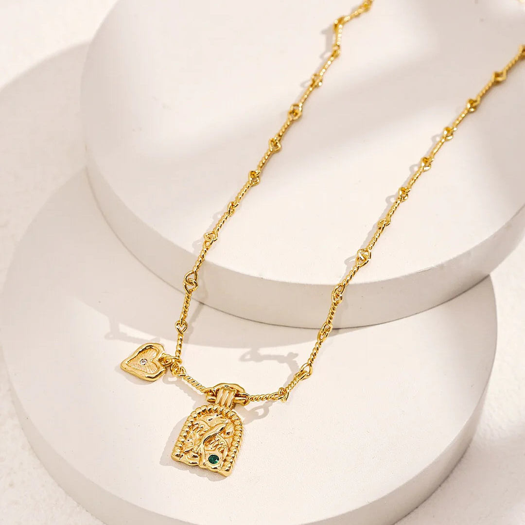 Vintage Style Love Whale Zircon Necklace