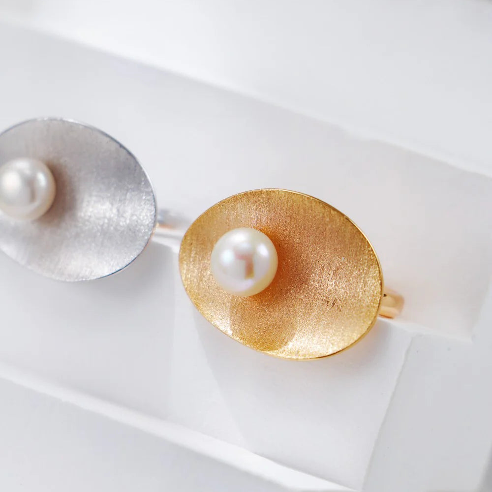Brushed Pearl Ring