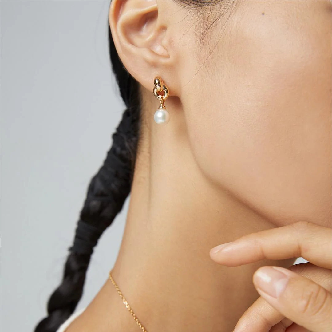 Interlocking Natural Pearl Earrings