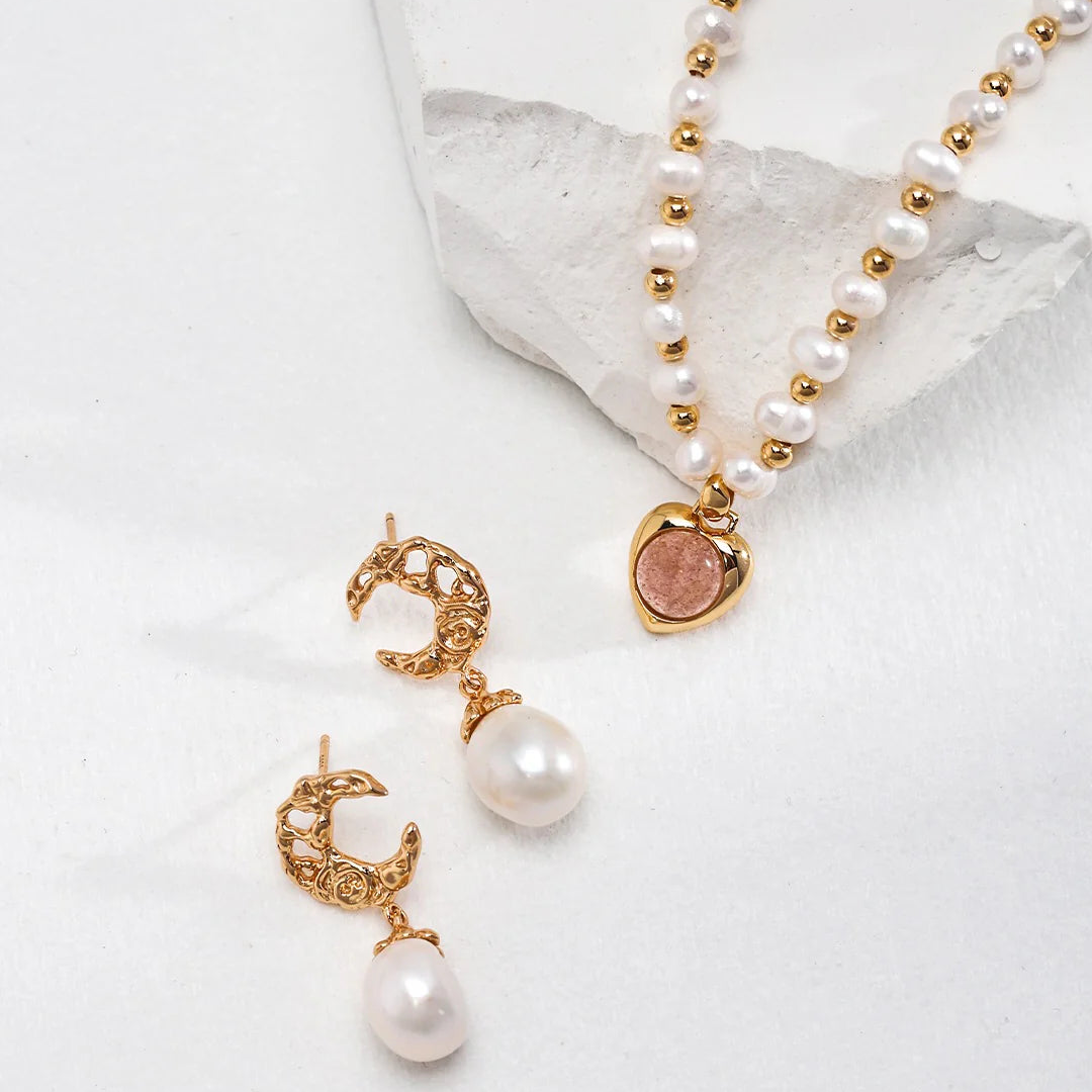 Hollow Crescent Moon Shape Pearl Earrings