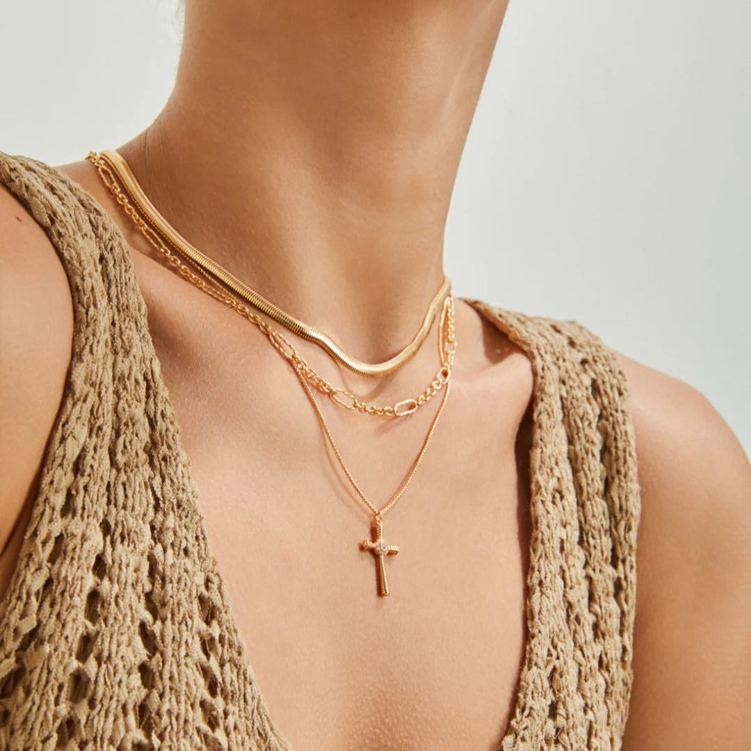 Fashion Cross Pendant Necklace with Zircon