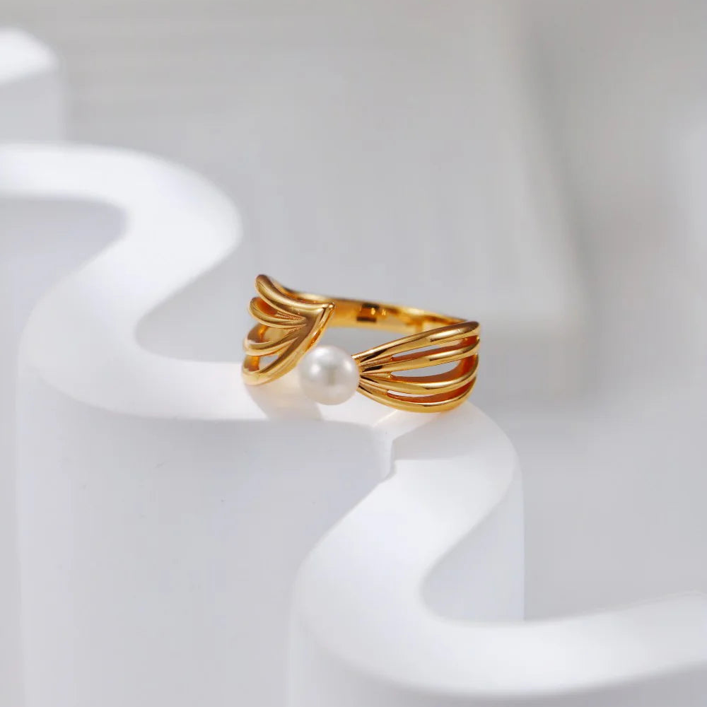 Minimalist Vintage Pearl Ring