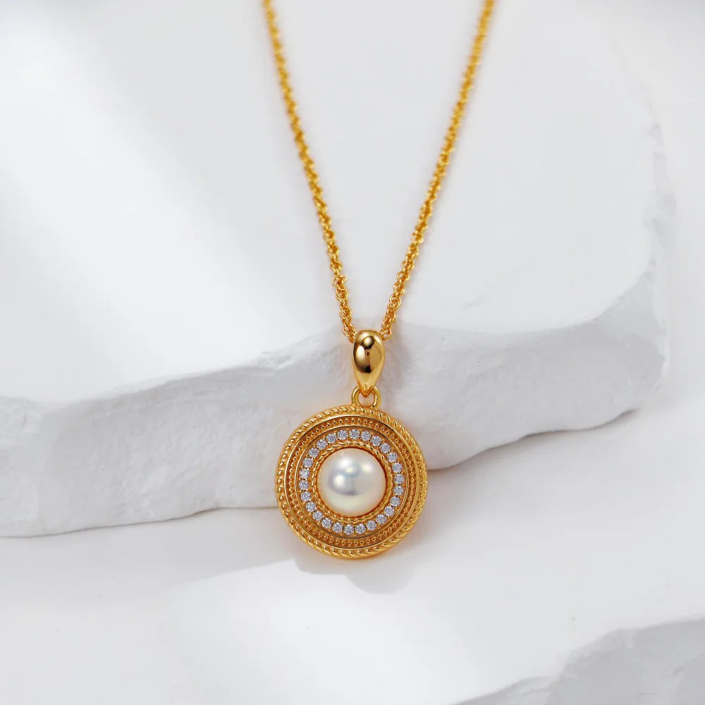 Round Zircon Pearl Necklace