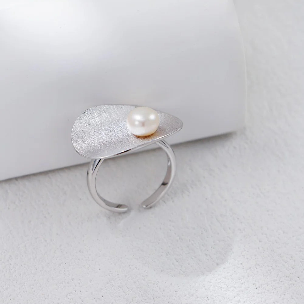 Brushed Pearl Ring