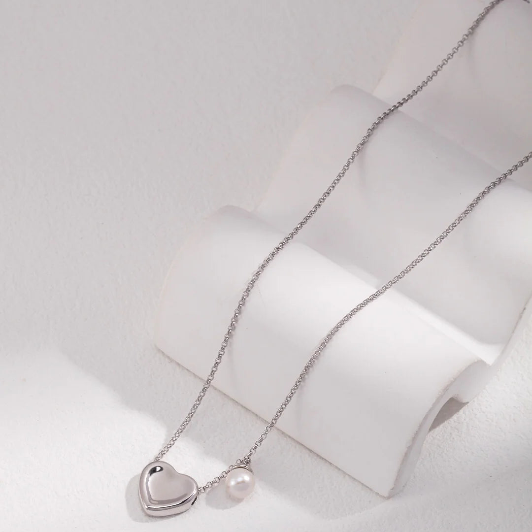 Dainty Heart Necklace