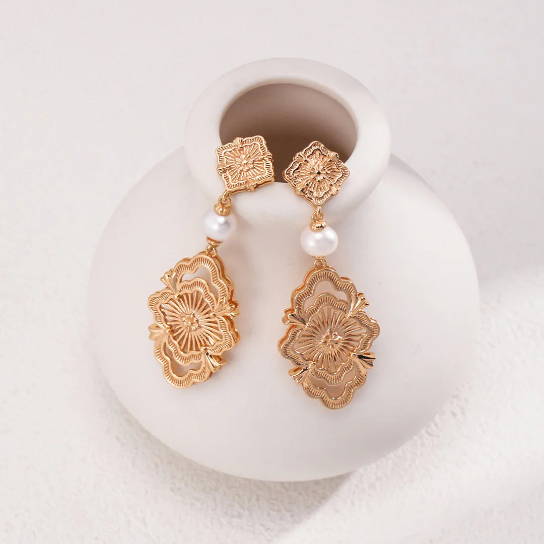Vintage Style Pearl Pendant Earrings
