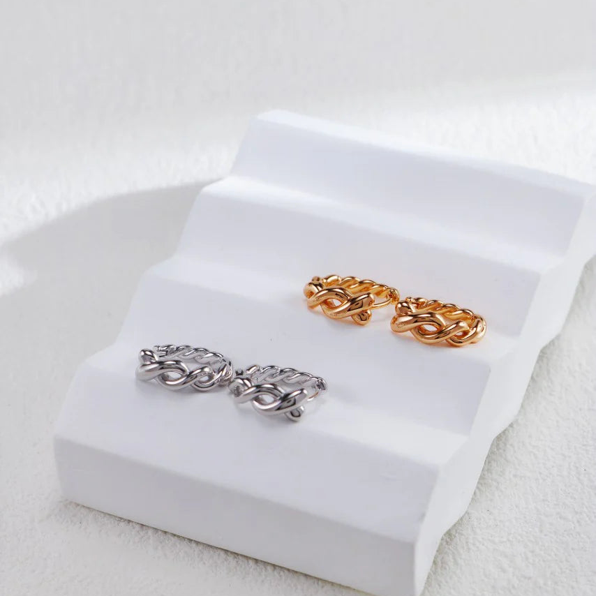Minimalist Twisted Hoop Earrings