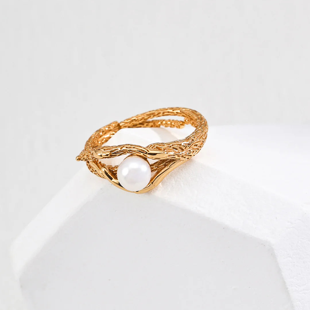 Minimalist Natural Pearl Ring