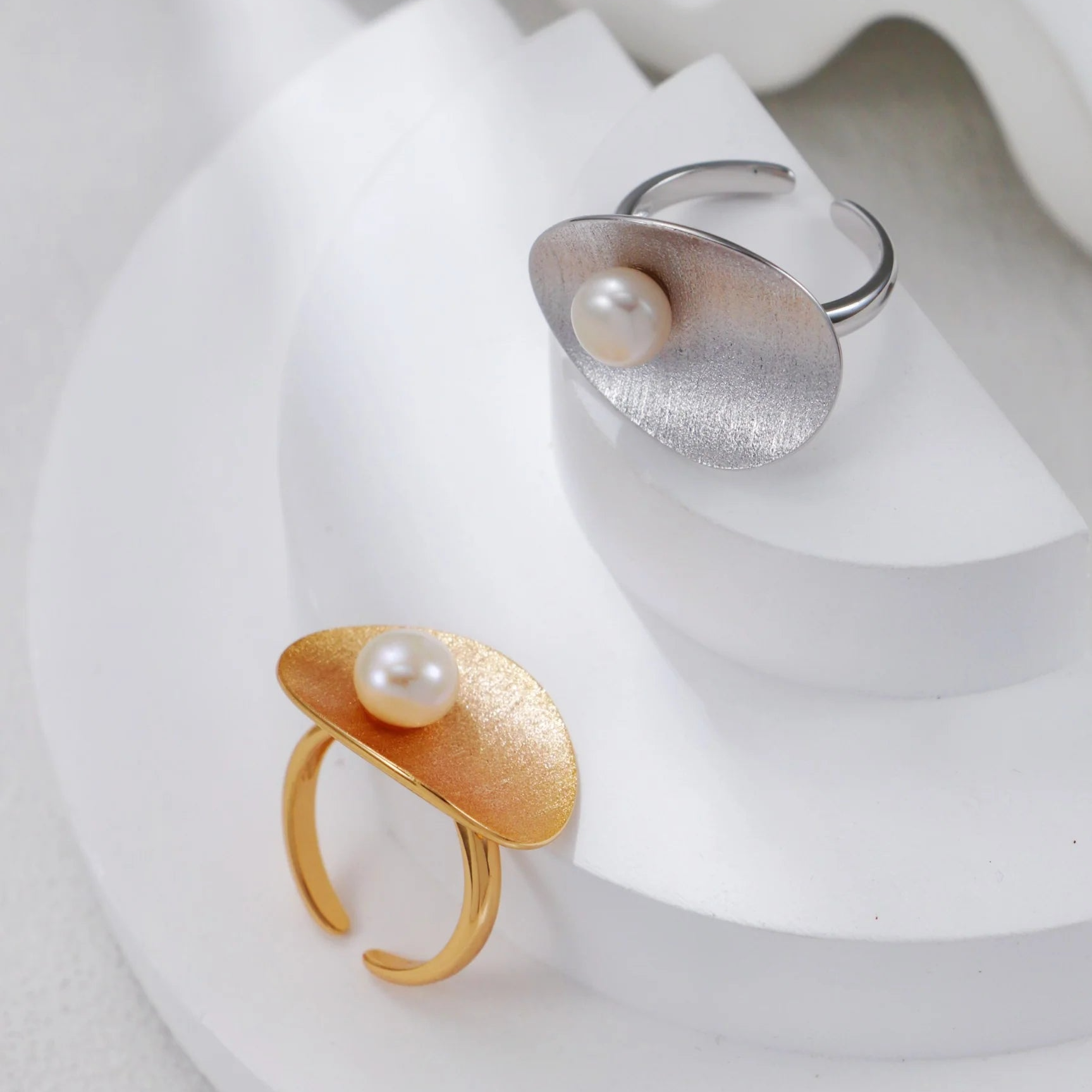 Brushed Pearl Ring