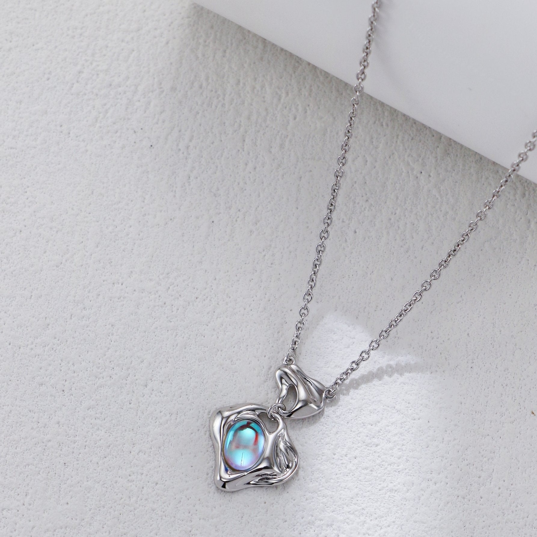 Retro Moonstone Necklace